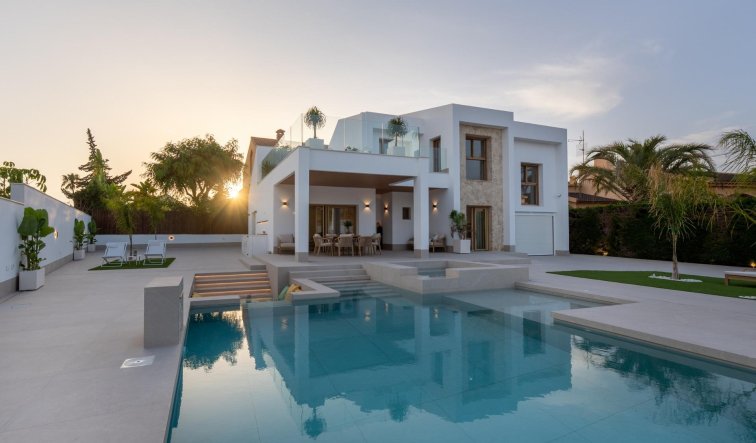 Obra nueva - Villa - Orihuela Costa - Campoamor