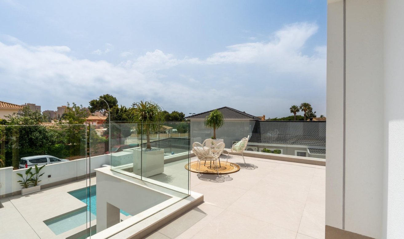 Obra nueva - Villa - Orihuela Costa - Campoamor
