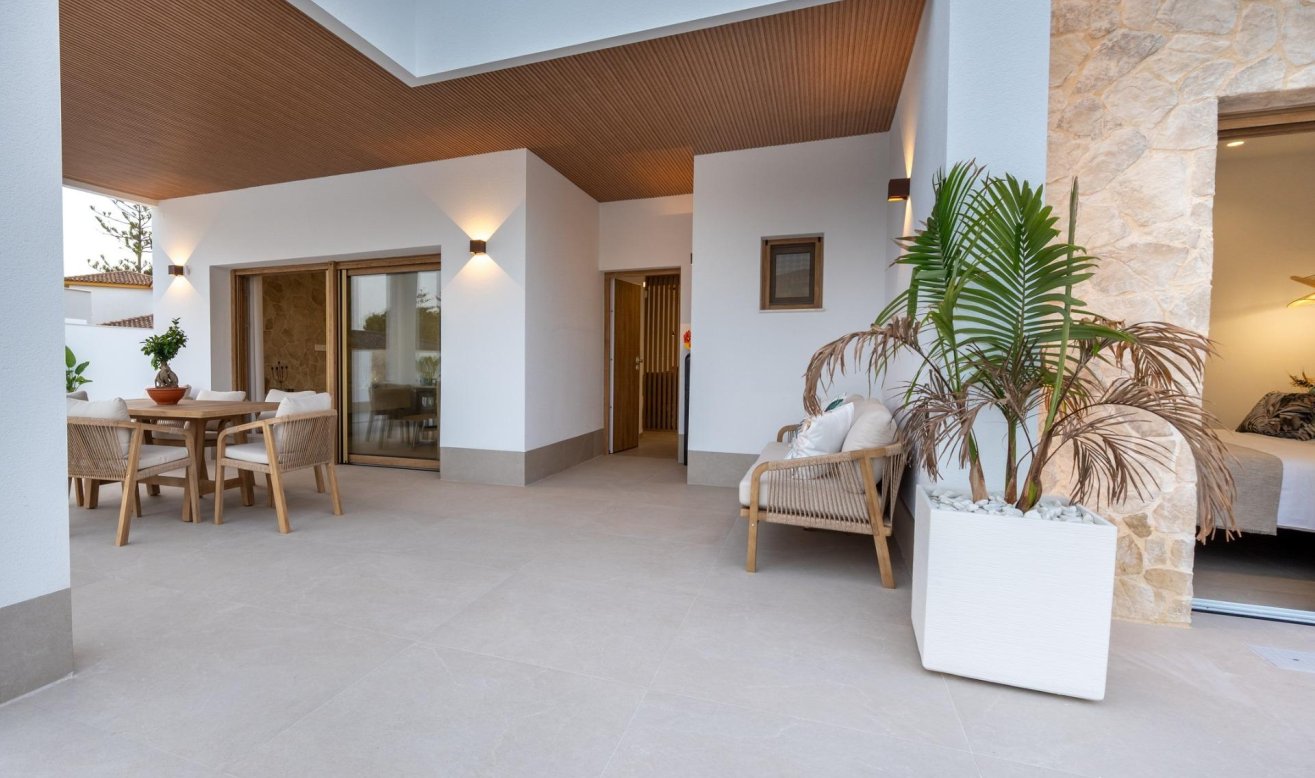 Obra nueva - Villa - Orihuela Costa - Campoamor