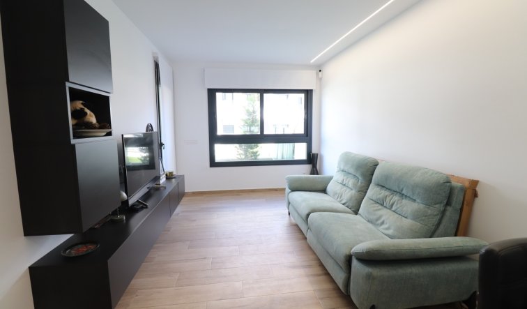 Resale - Apartment / flat - Orihuela Costa - Villamartin