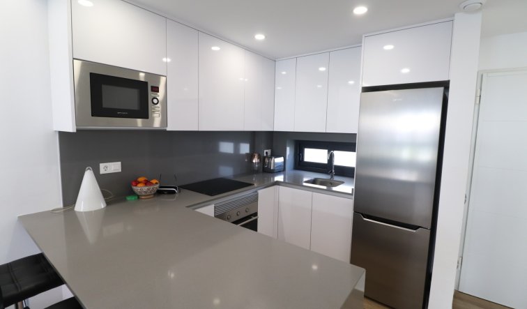 Resale - Apartment / flat - Orihuela Costa - Villamartin