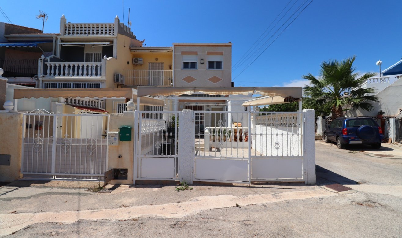 Resale - Townhouse - Torrevieja - Torretas