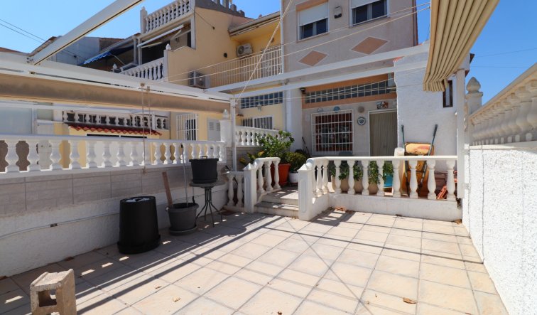 Resale - Townhouse - Torrevieja - Torretas