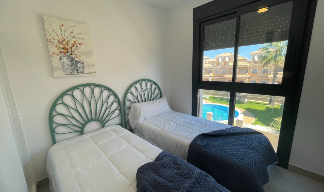 Resale - Apartment / flat - Orihuela Costa - Villamartin