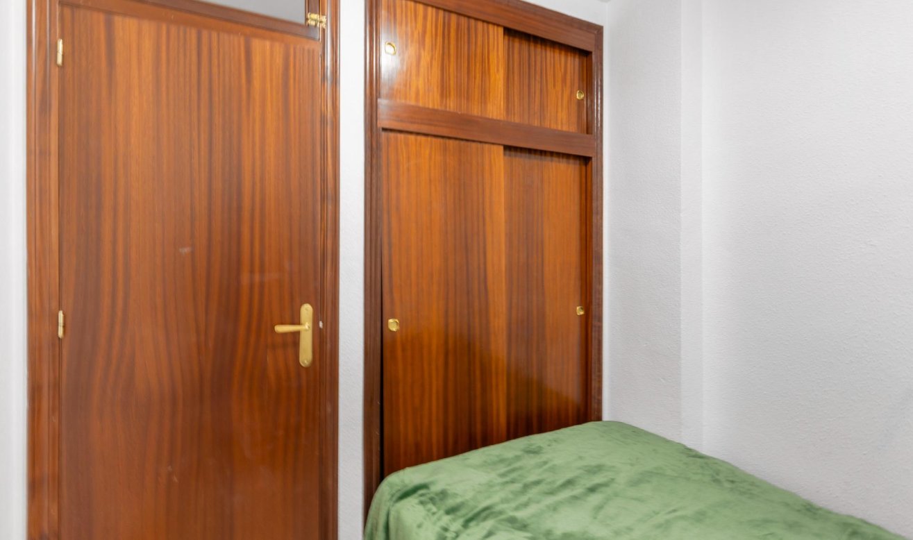 Resale - Flat - Torrevieja - Centro