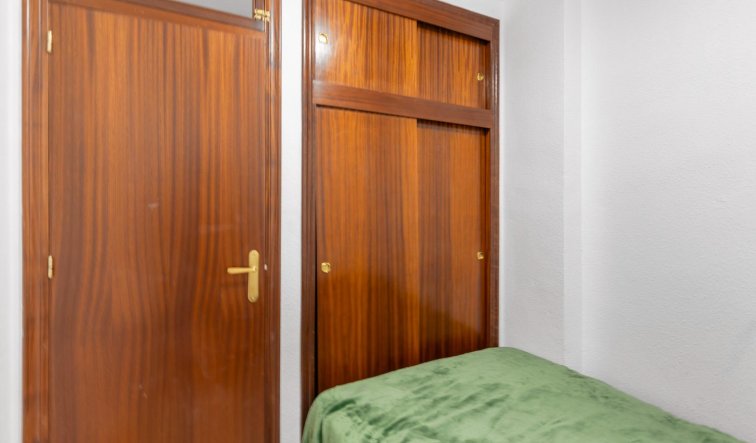 Resale - Flat - Torrevieja - Centro