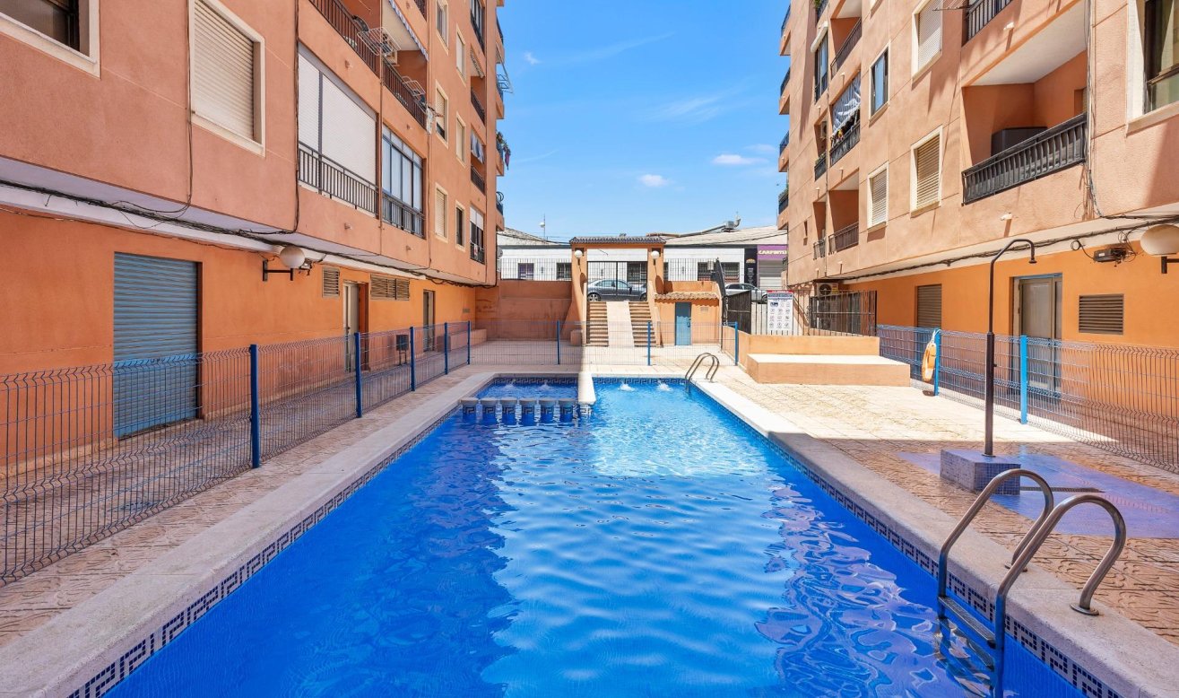 Resale - Flat - Torrevieja - Centro