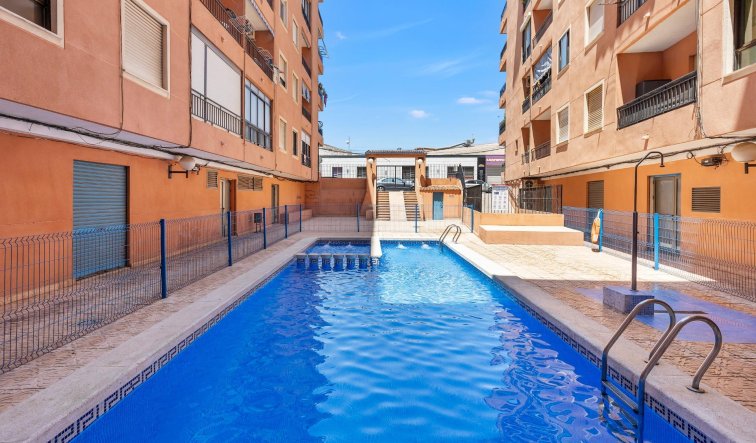 Resale - Flat - Torrevieja - Centro
