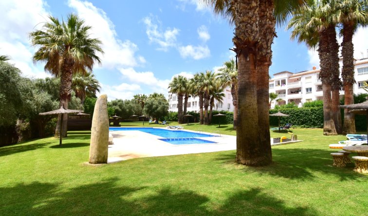 Resale - Apartment / flat - Orihuela Costa - Villamartin