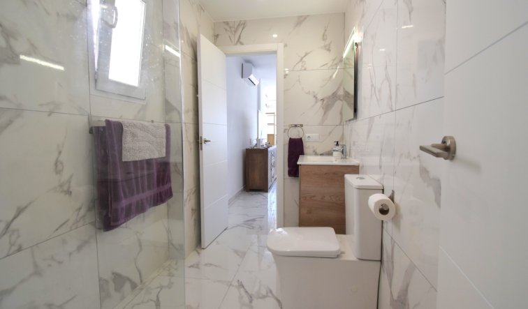 Resale - Apartment / flat - Orihuela Costa - Villamartin