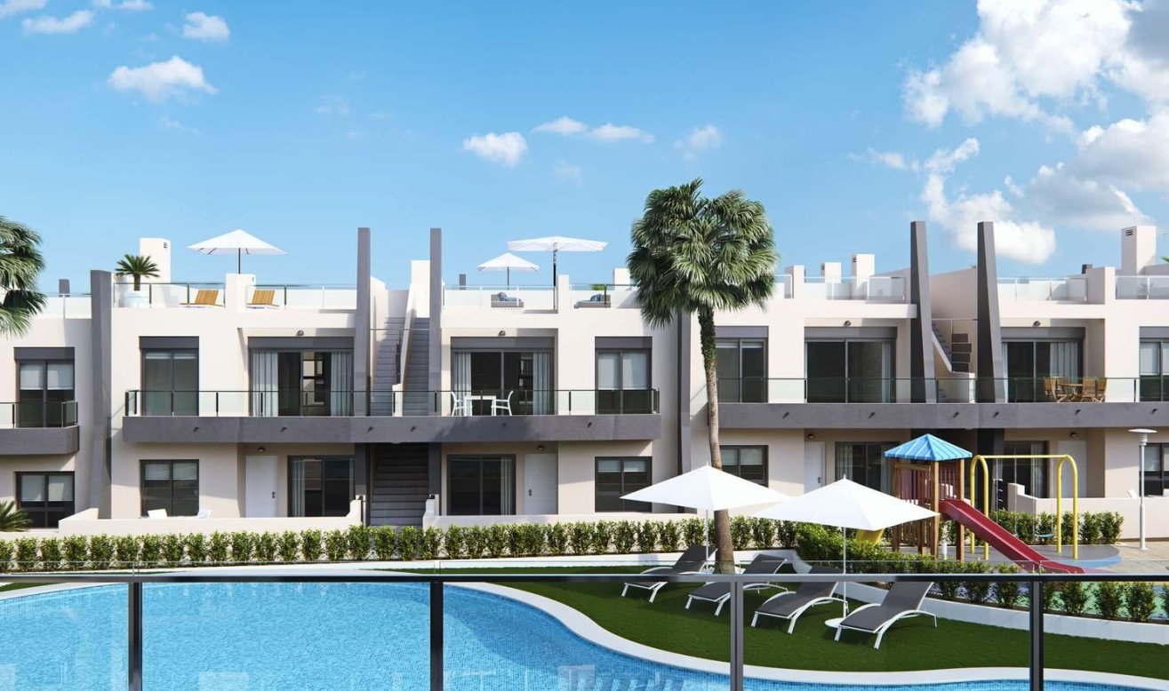 Resale - Bungalow - Pilar de la Horadada - Torre De La Horadada