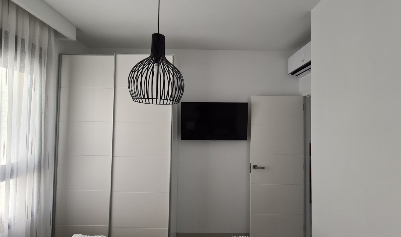 Resale - Bungalow - Pilar de la Horadada - Torre De La Horadada