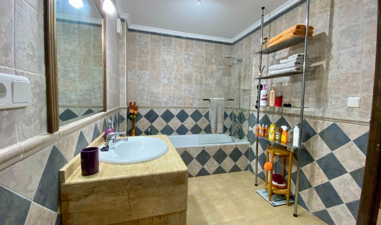 Resale - Villa - Algorfa - Lomas De La Juliana