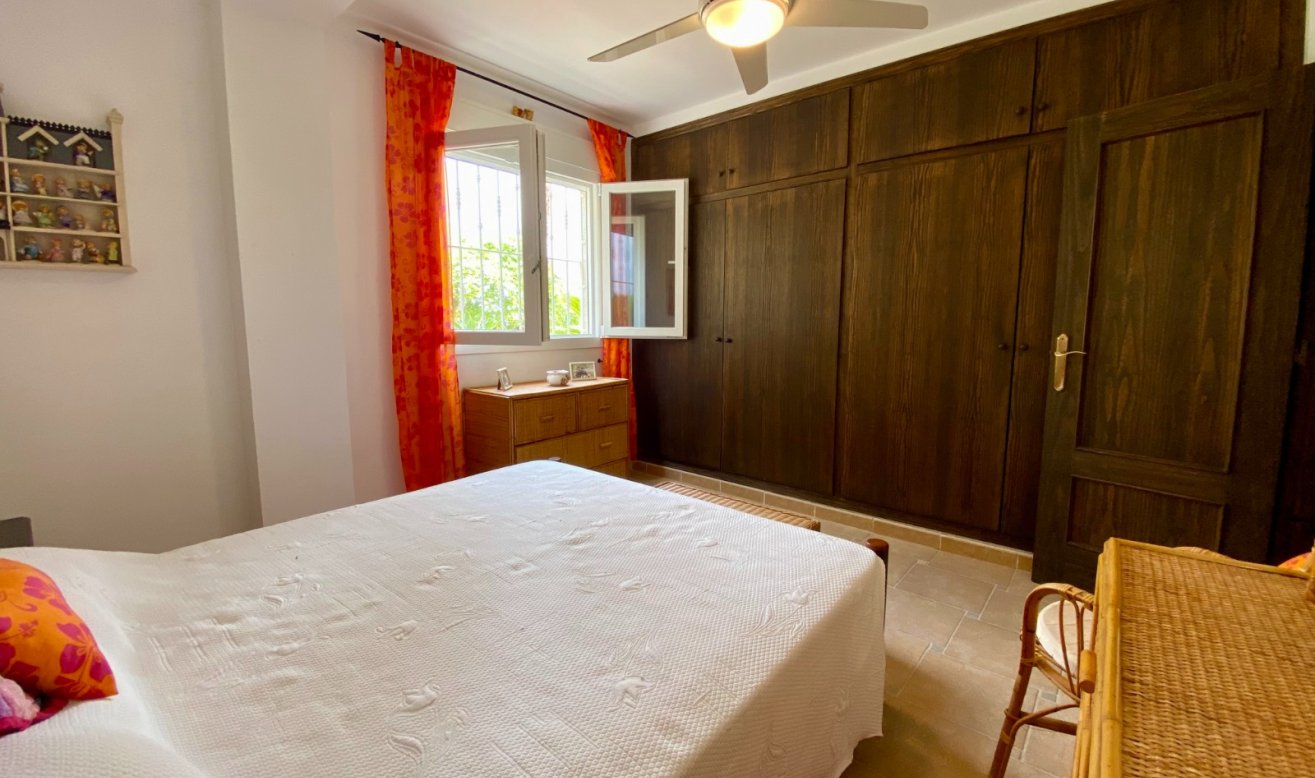 Resale - Villa - Algorfa - Lomas De La Juliana