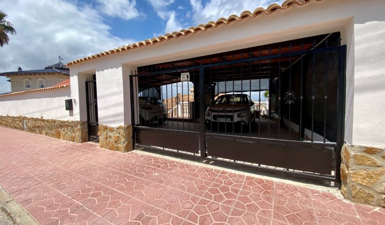Resale - Villa - Algorfa - Lomas De La Juliana