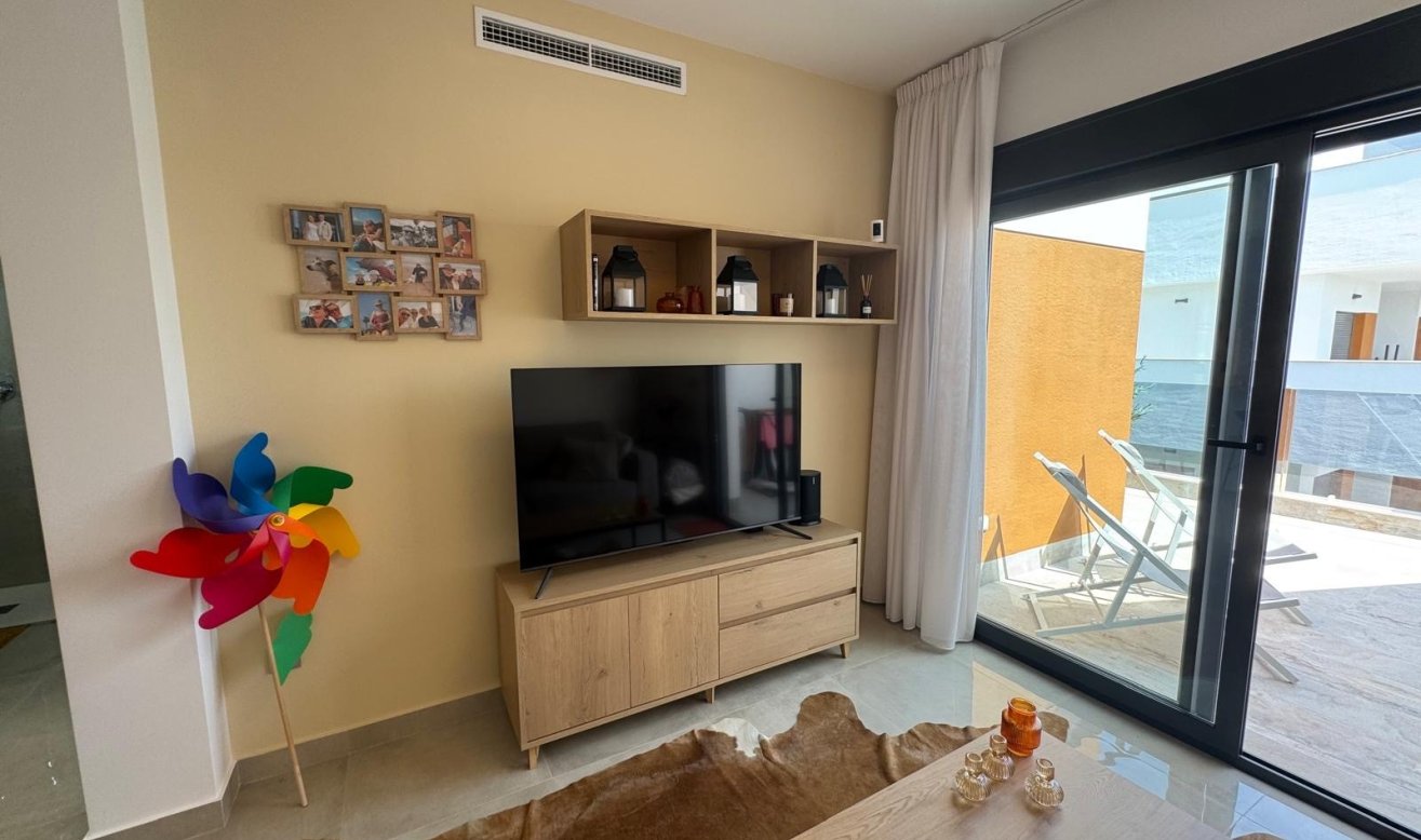 Resale - Apartment / flat - Pilar de la Horadada - Pilar de La Horadada - Town