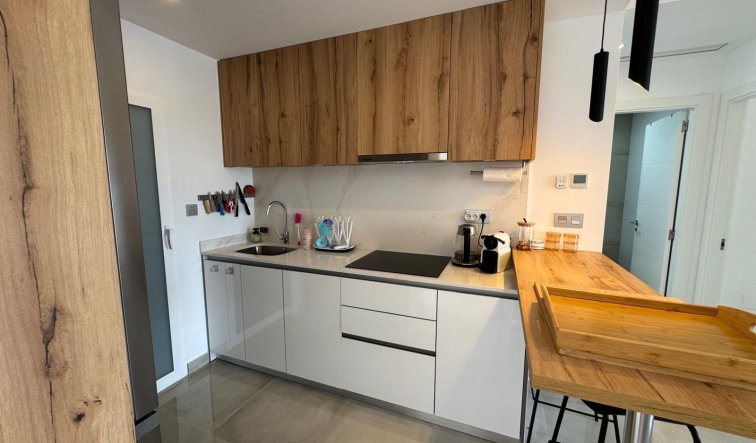 Resale - Apartment / flat - Pilar de la Horadada - Pilar de La Horadada - Town