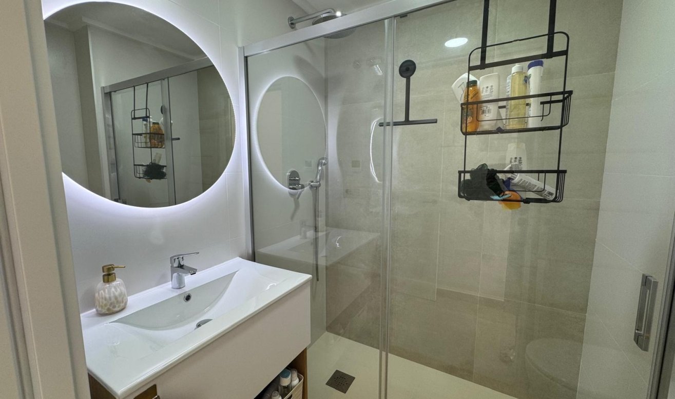 Resale - Apartment / flat - Pilar de la Horadada - Pilar de La Horadada - Town