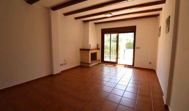 Resale - Semi Detached Villa - Algorfa - La Finca Golf Resort
