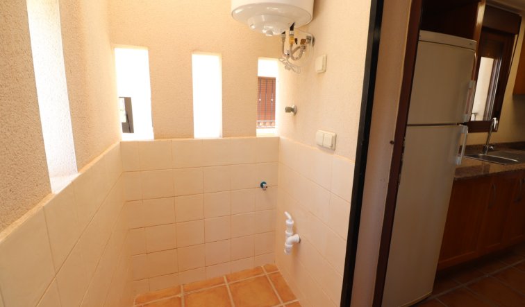 Resale - Semi Detached Villa - Algorfa - La Finca Golf Resort