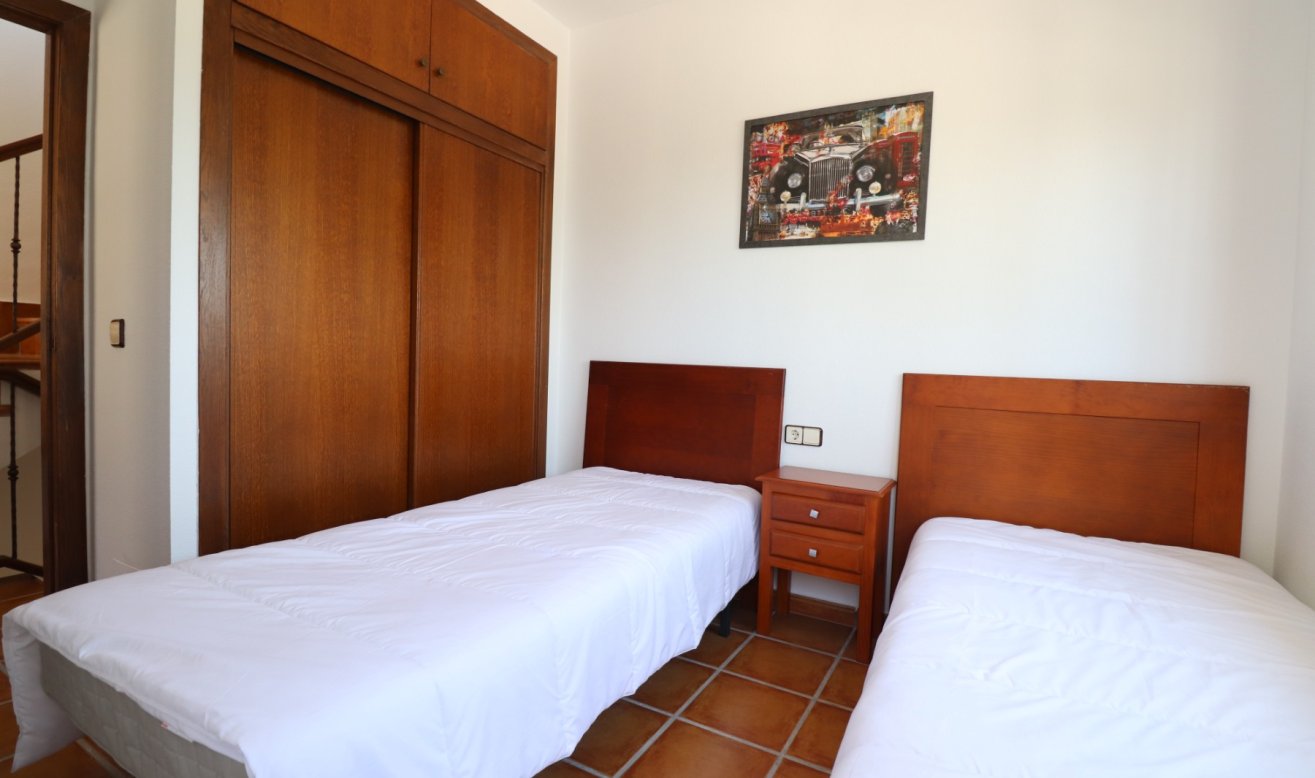 Resale - Semi Detached Villa - Algorfa - La Finca Golf Resort