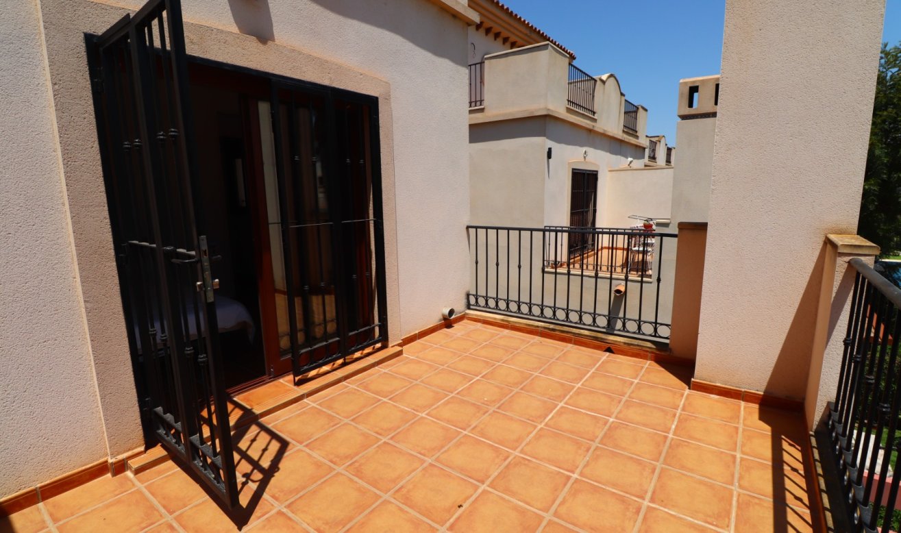 Resale - Semi Detached Villa - Algorfa - La Finca Golf Resort
