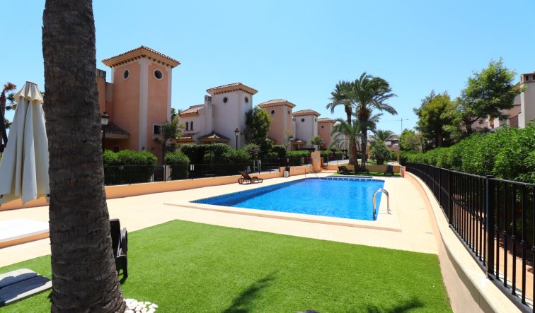 Resale - Semi Detached Villa - Algorfa - La Finca Golf Resort