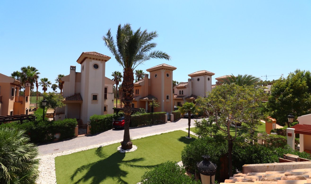 Resale - Semi Detached Villa - Algorfa - La Finca Golf Resort