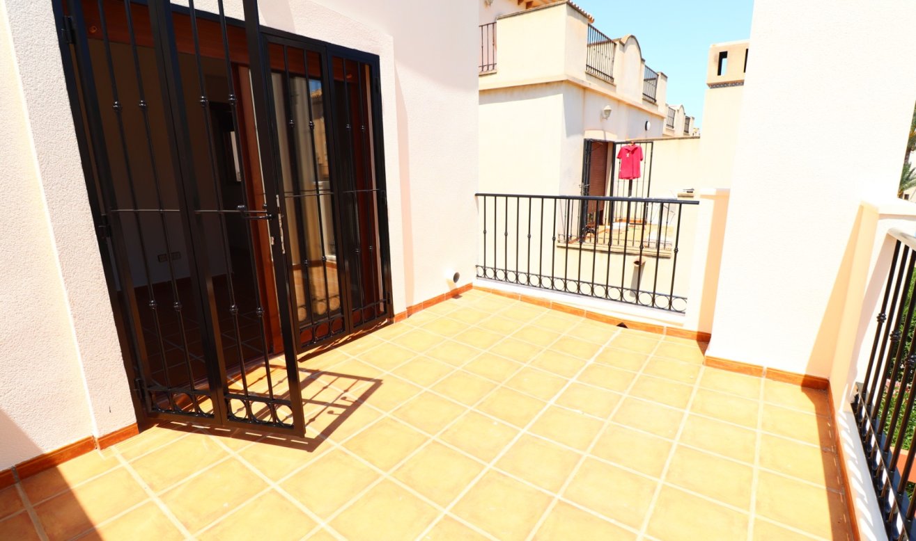 Resale - Semi Detached Villa - Algorfa - La Finca Golf Resort
