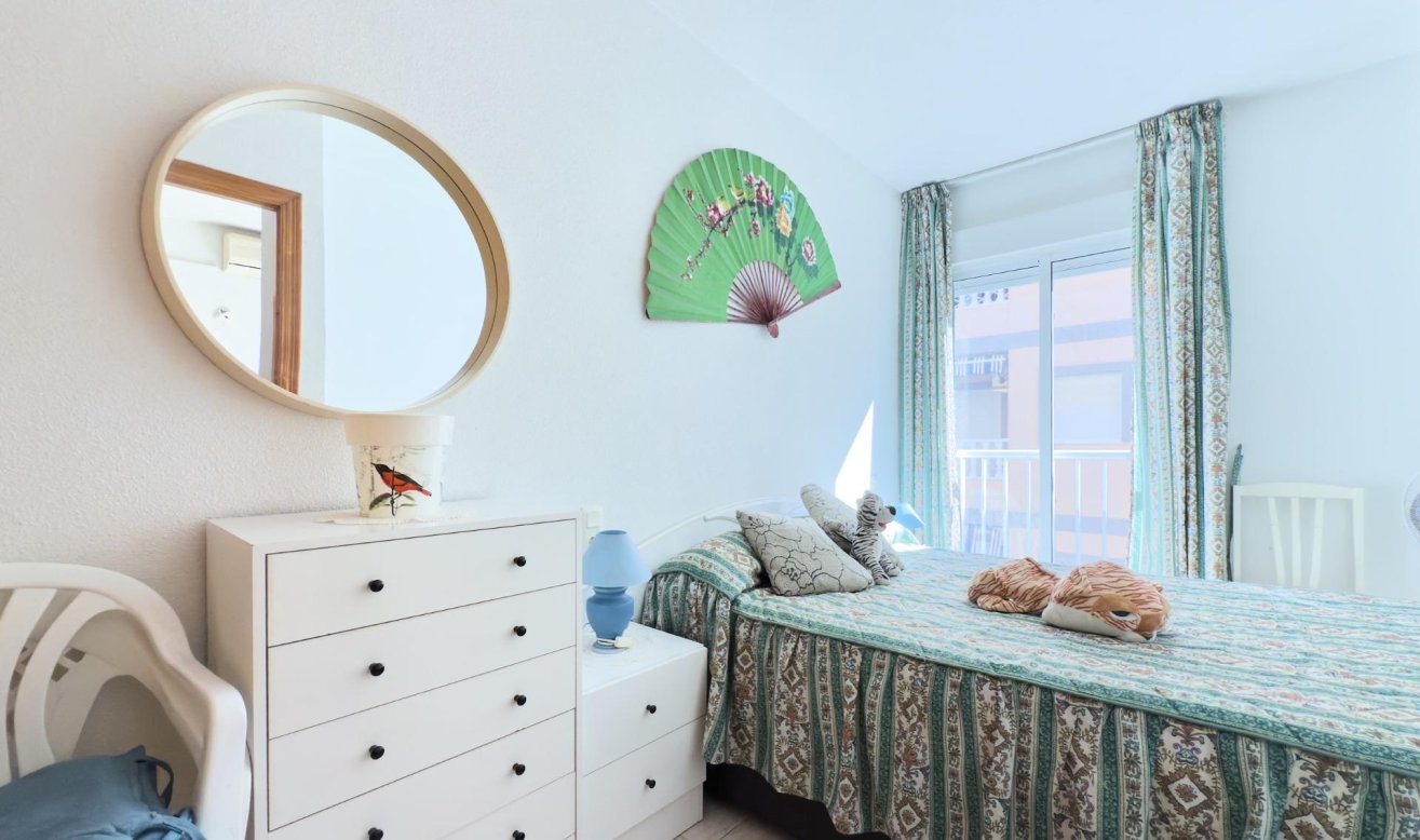 Resale - Apartment / flat - Torrevieja - Acequion