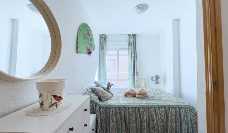 Resale - Apartment / flat - Torrevieja - Acequion