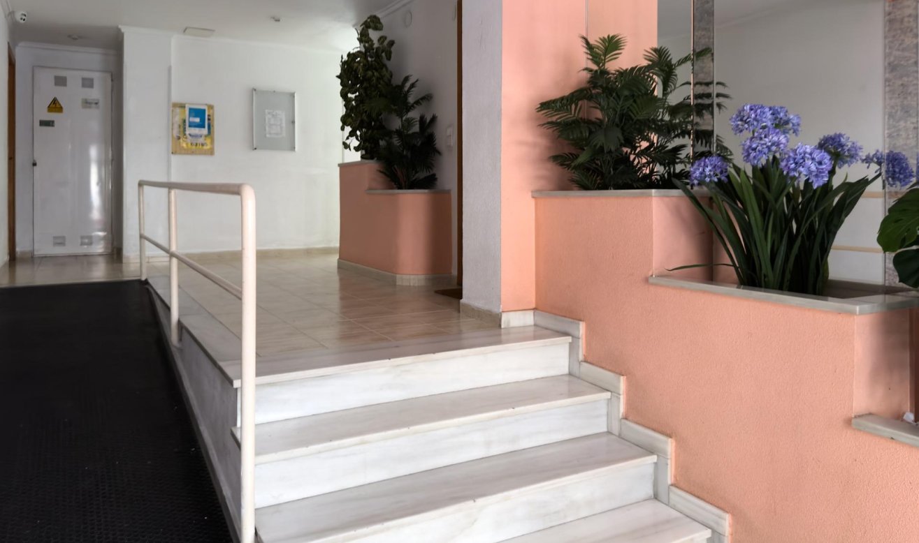 Resale - Apartment / flat - Torrevieja - Acequion