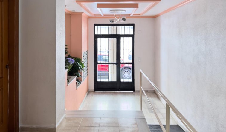 Resale - Apartment / flat - Torrevieja - Acequion