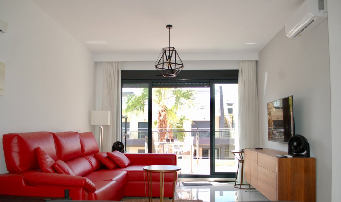 Resale - Bungalow - Pilar de la Horadada - Torre De La Horadada