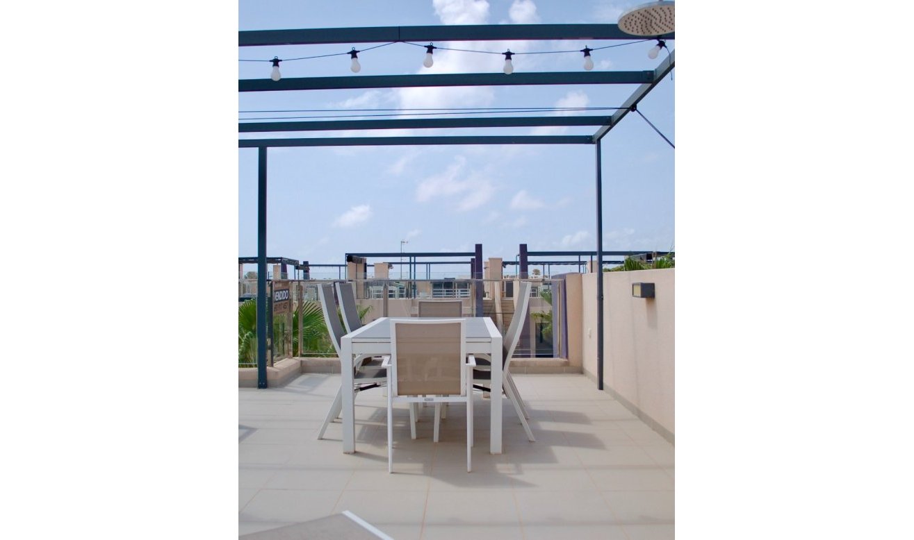 Resale - Bungalow - Pilar de la Horadada - Torre De La Horadada