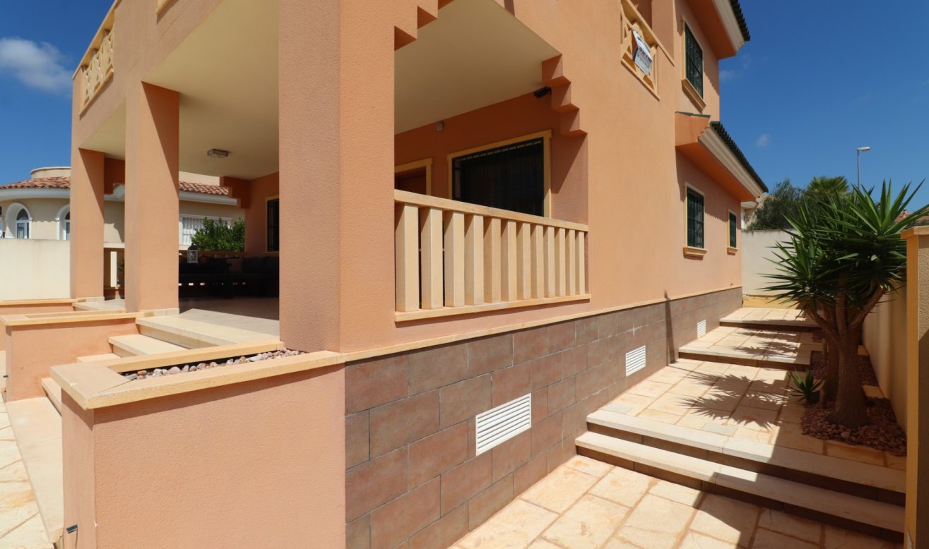 Resale - Detached Villa - Ciudad Quesada - La Fiesta