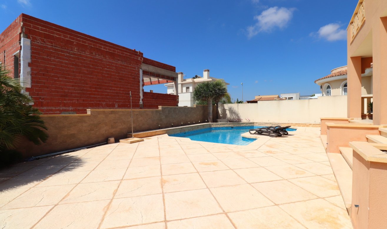 Resale - Detached Villa - Ciudad Quesada - La Fiesta