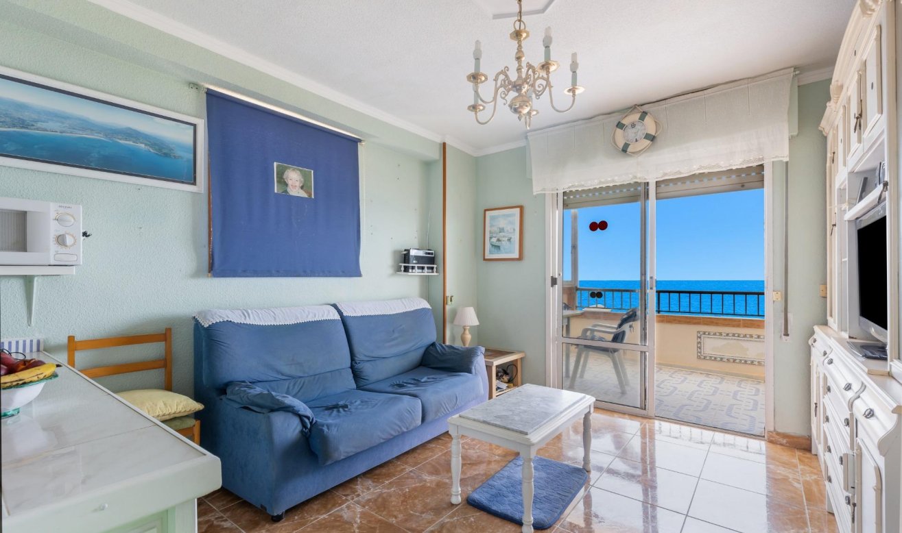 Resale - Apartment / flat - Torrevieja - Cabo cervera