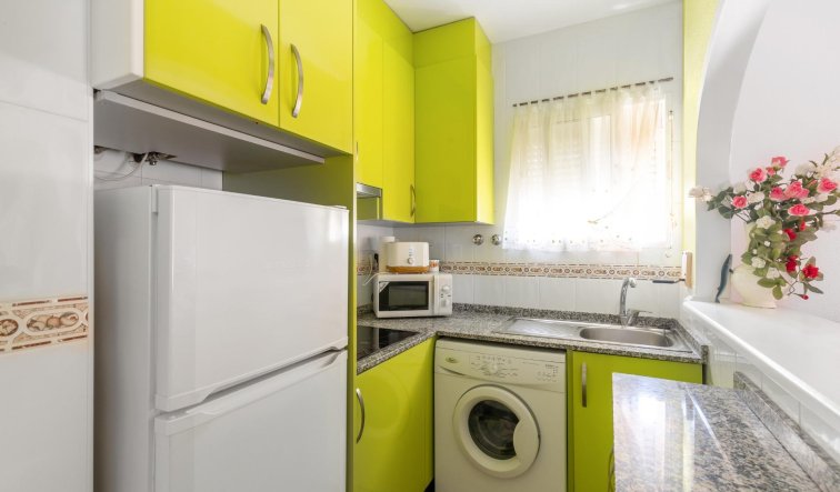 Resale - Apartment / flat - Torrevieja - La Mata
