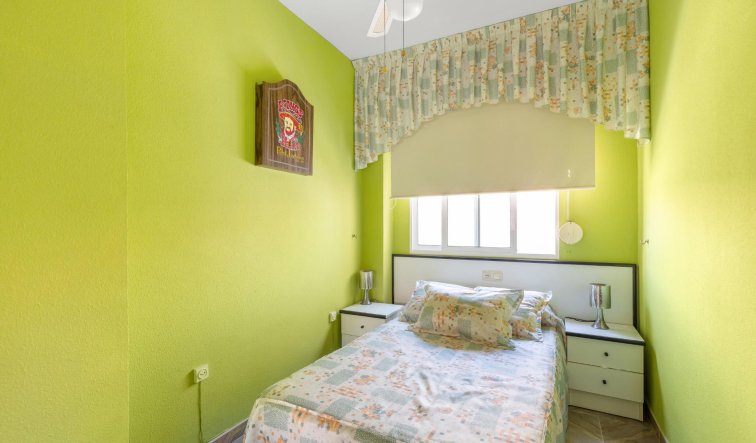 Resale - Apartment / flat - Torrevieja - La Mata