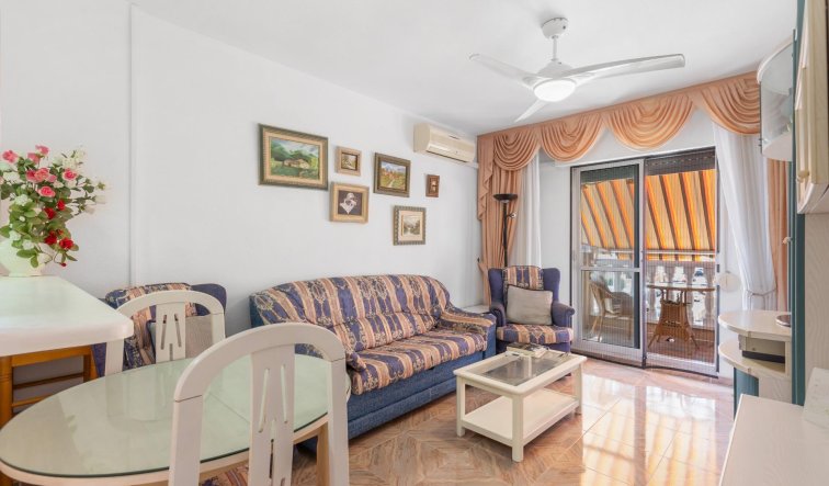 Resale - Apartment / flat - Torrevieja - La Mata