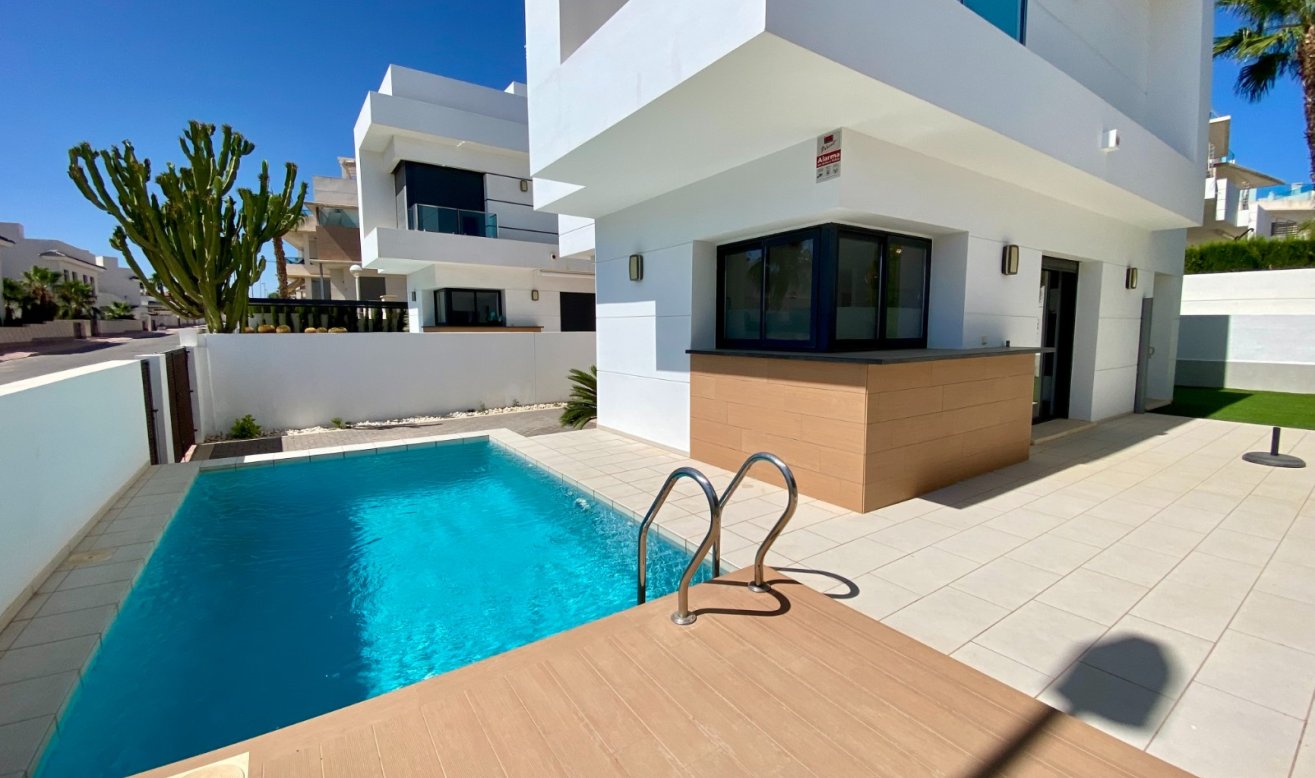 Reventa - Villa - Ciudad Quesada