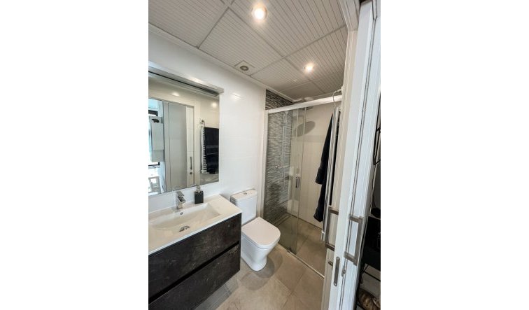 Resale - Villa - Lo Pagan - None