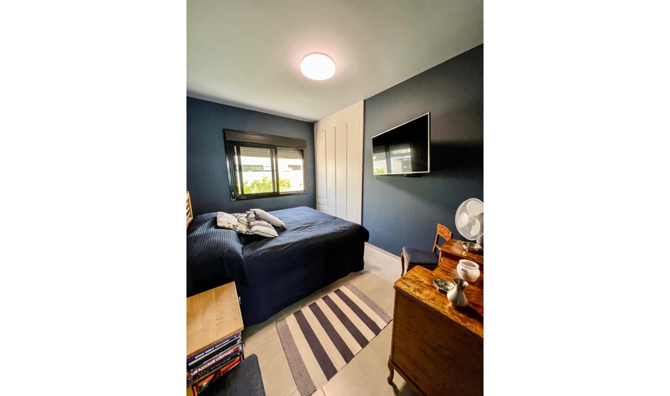 Resale - Villa - Lo Pagan - None