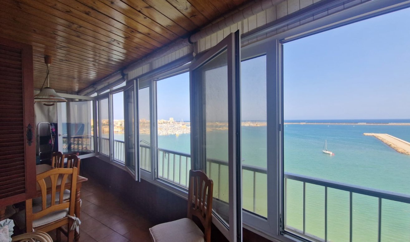 Resale - Apartment / flat - Torrevieja - Acequion