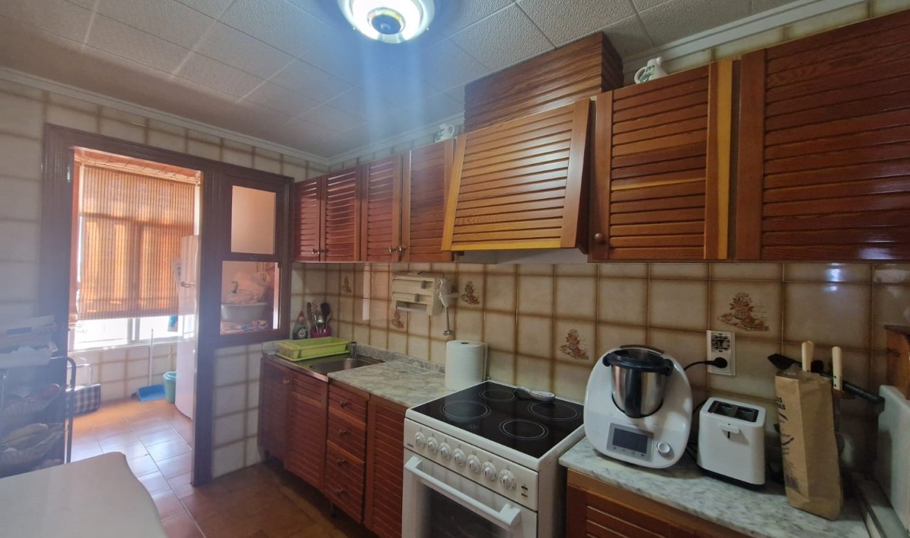 Resale - Apartment / flat - Torrevieja - Acequion