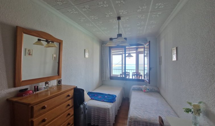 Resale - Apartment / flat - Torrevieja - Acequion