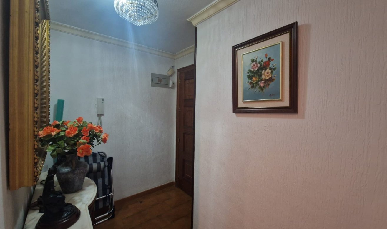 Resale - Apartment / flat - Torrevieja - Acequion