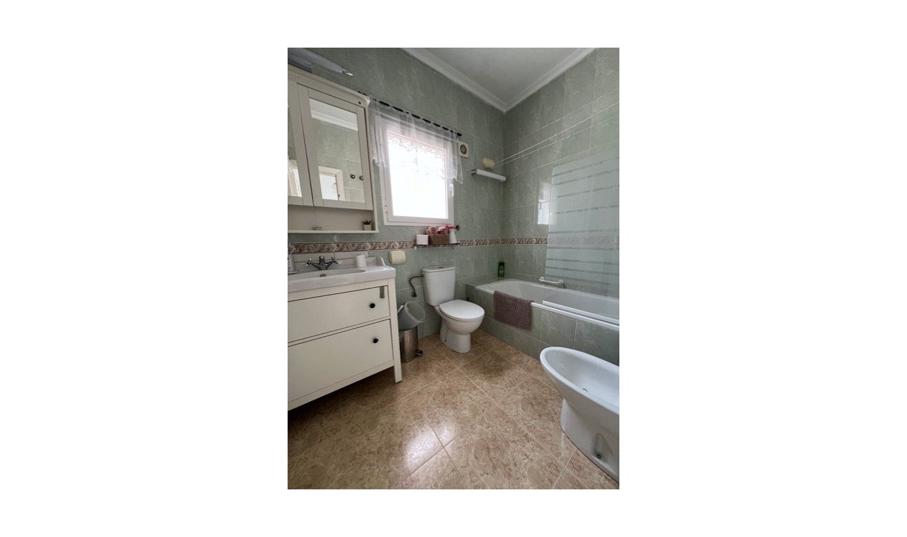 Resale - Villa - Orihuela Costa - Dehesa De Campoamor