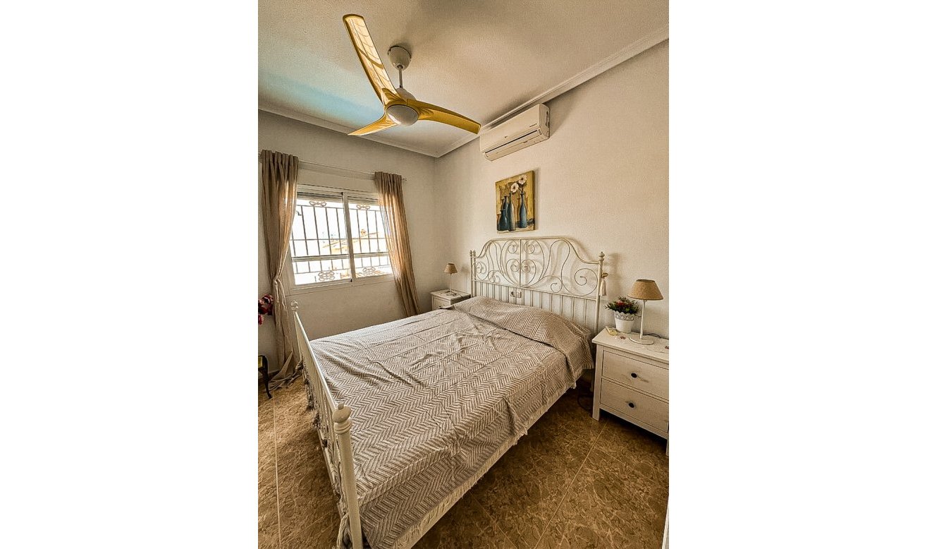 Resale - Villa - Orihuela Costa - Dehesa De Campoamor
